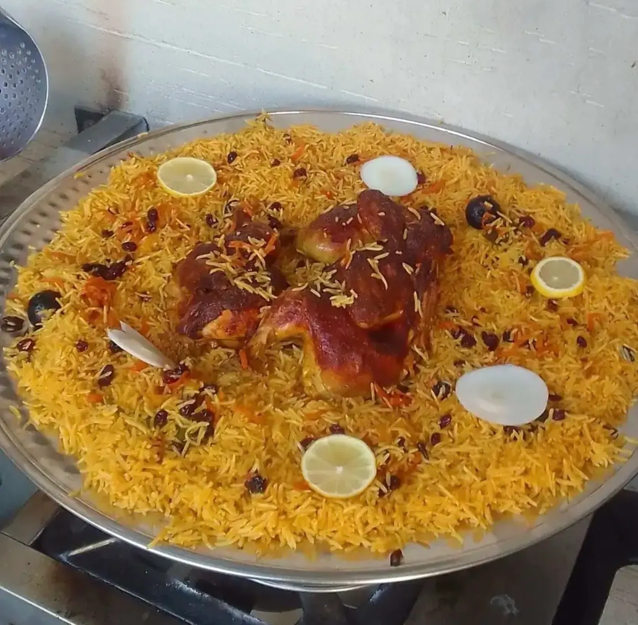 عامل طباخ
